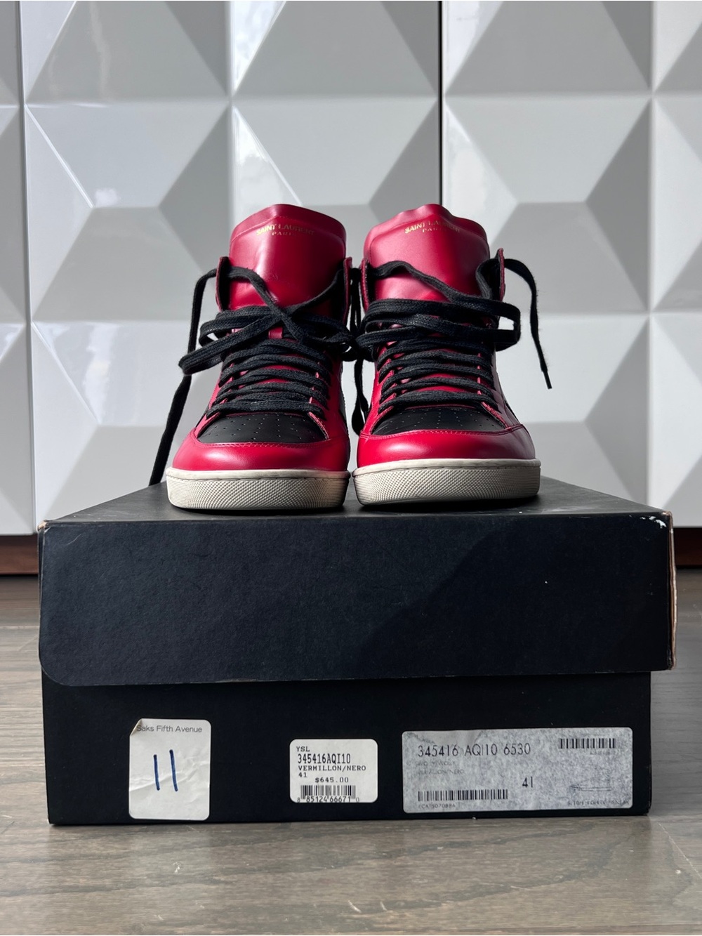Saint Laurent SL/10H Red and Black High-Top Leather Sneakers - Picture 3 of 12